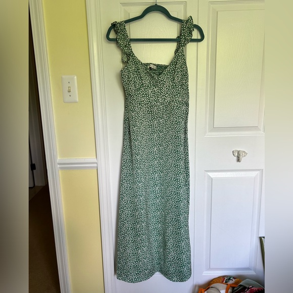 HYFVE Green Midi Floral Dress Side Slit V-Neck Open Cutout Back NWT - Picture 5 of 9